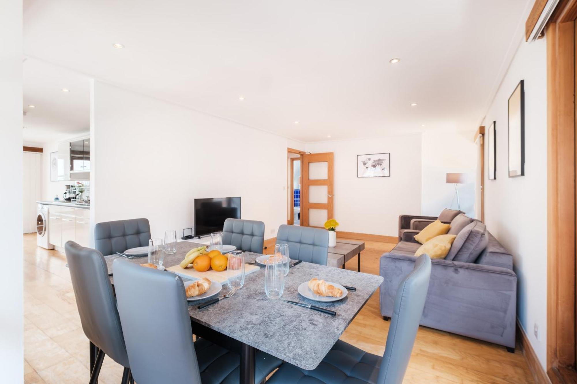 2Br Penthouse With Terrace - Heart Of Holborn - Cityapartmentstay ลอนดอน ภายนอก รูปภาพ