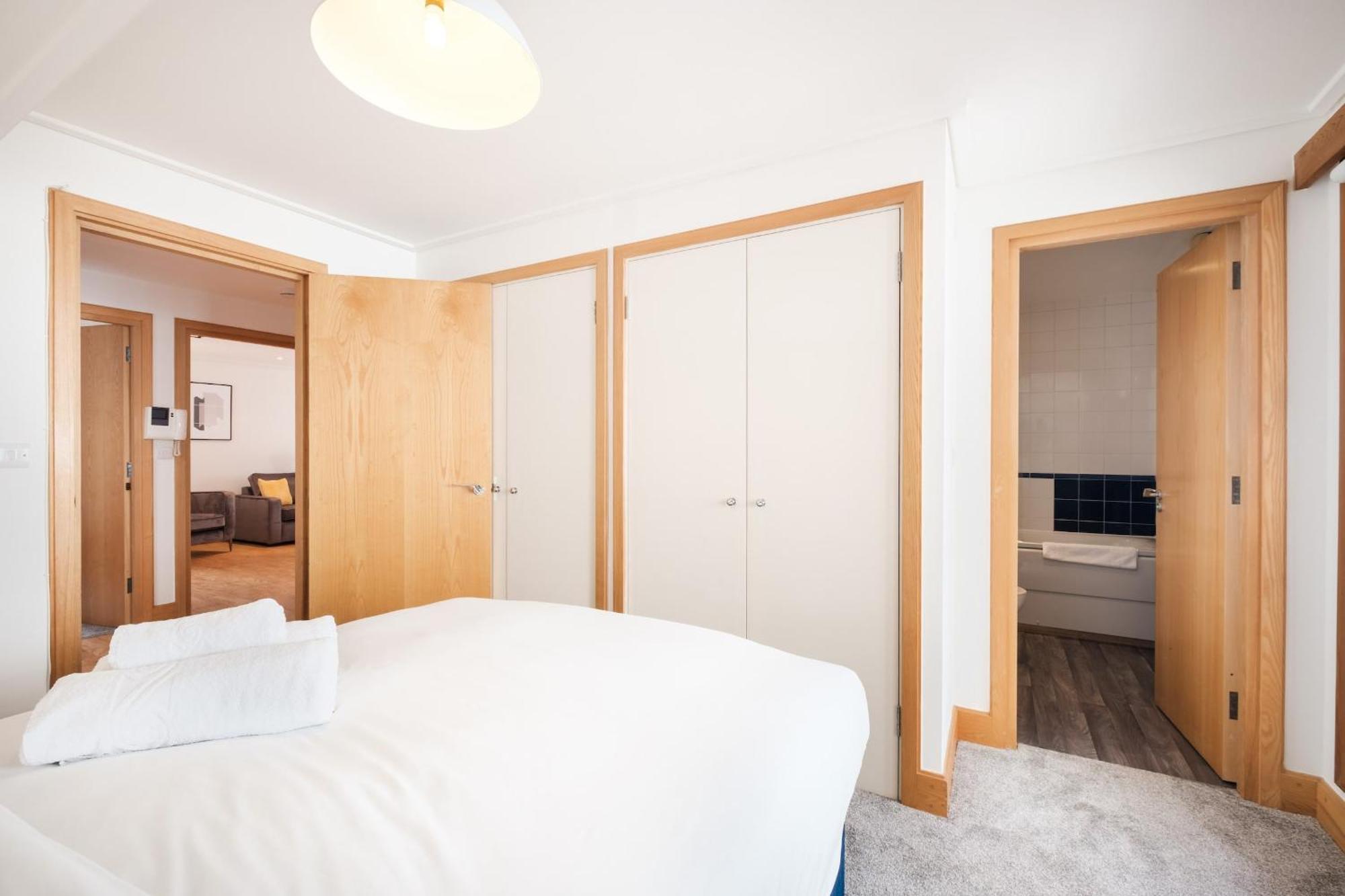 2Br Penthouse With Terrace - Heart Of Holborn - Cityapartmentstay ลอนดอน ภายนอก รูปภาพ